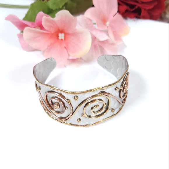 Gold & Bronze Swirl Hammer Texture Silver Cuff Bracelet Mixed Metal Bracelet - Picture 10 of 11